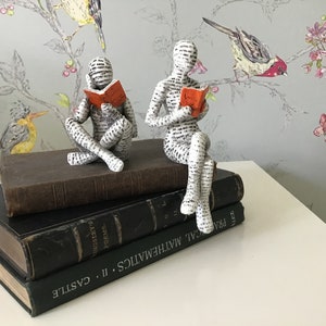 2 x READING ORNAMENTS New Two Woman Figurines Book People Reading Women Shelf Ornament Shelf Sitter Book Worm Boxed Gift image 2