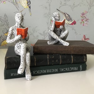 2 x READING ORNAMENTS New Two Woman Figurines Book People Reading Women Shelf Ornament Shelf Sitter Book Worm Boxed Gift image 5