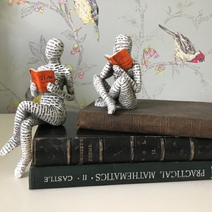 2 x READING ORNAMENTS New Two Woman Figurines Book People Reading Women Shelf Ornament Shelf Sitter Book Worm Boxed Gift image 9