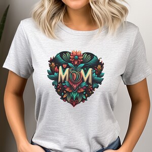 Regalo de mamá, camisa de cumpleaños de mamá, camisa del día de la madre, camisa de flores de mamá, mejor regalo de mamá, regalo del día de la madre, ideas de regalo de mamá, camisa de mamá, camiseta de mamá