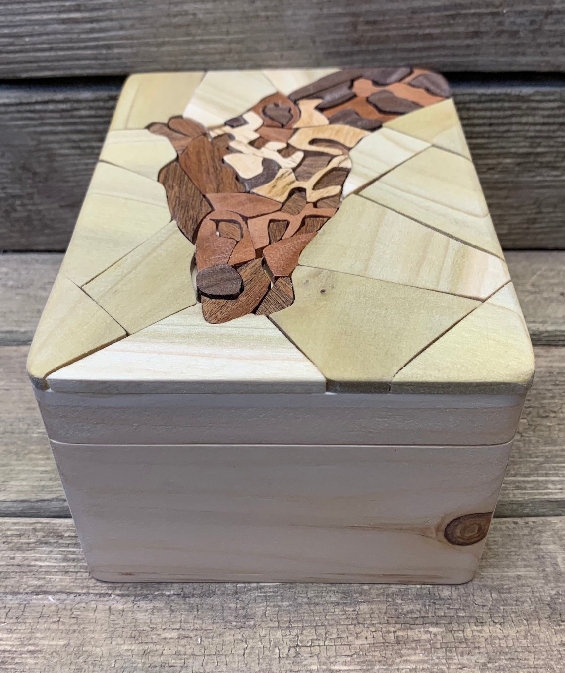 Giraffe wooden box / Giraffe gift / giraffe keepsake box / Etsy