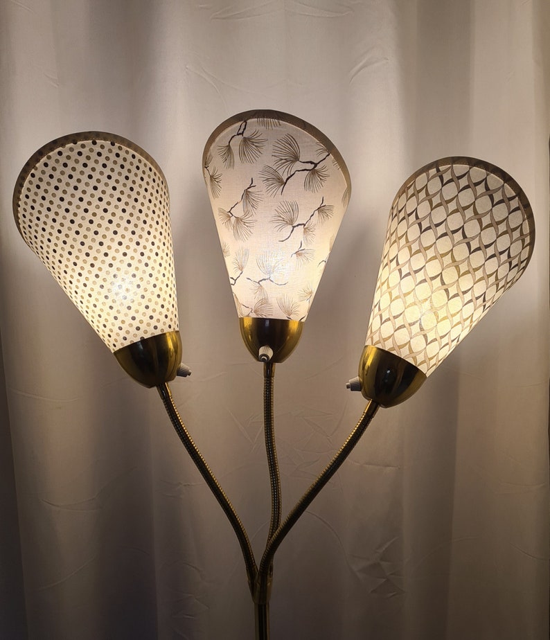 3 neue hochwertige Lampenschirme für original 50er Jahre Tütenlampen Gütermann Ring a Rose gemustert beige/creme Bild 6