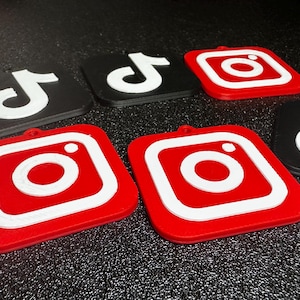 NFC Social Keychain – 3D Printed & Fully Customizable!