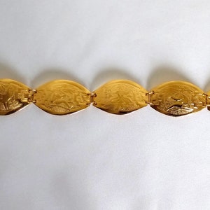 Life in the Andes - yellow embossed metal Chain-Link Bracelet (adults)