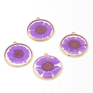 9PCS Gold Tone Real Dried Daisy Flower glitter Resin Round Pendant, Purple-15