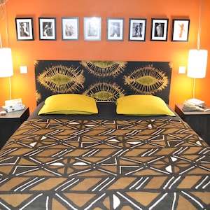 rare discovery AFRICAN BOGOLAN/ vintage ethnic African fabric/ cozy bogolan bed throw, linen and wadding