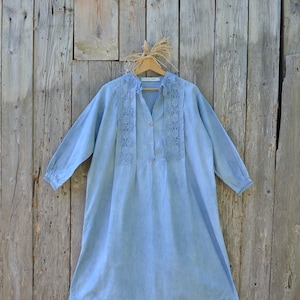 Vintage linen dress dyed with plants / recycled 20th century dress / INDIGO vegetable dye / boho style / size M dress