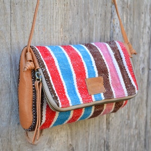 Shoulder bag made of natural leather and old Berber blanket 15x28 cm / city bag/ travel bag/ original creation/ unique piece