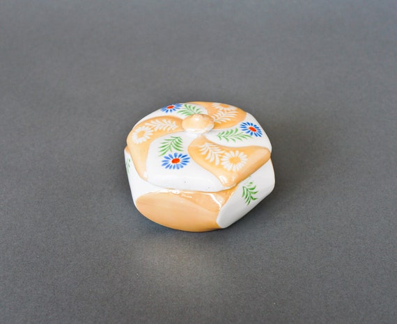 Asian Lidded Dish Vintage Japanese Ceramic Jewelr… - image 4