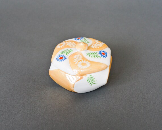 Asian Lidded Dish Vintage Japanese Ceramic Jewelr… - image 2