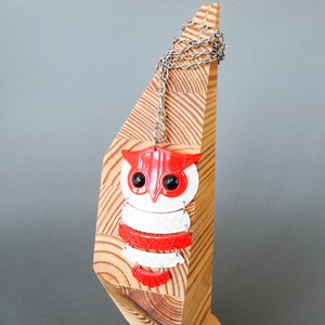 Red & White Owl Necklace Retro 1970's Jewelry Vintage Plastic Pendant image 8