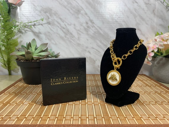 Joan Rivers Classic Collection, white and black go
