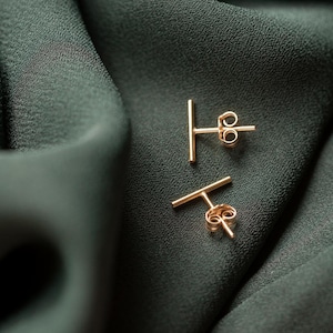 Minimalist small bar stud earrings made of recycled 925 silver or 14k hard gold-plated brass