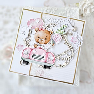 Gepersonaliseerde nichtje verjaardagskaart, teddybeer in roze auto met gouden tintje, handgemaakte kaart van tante oom, unieke aandenken groeten