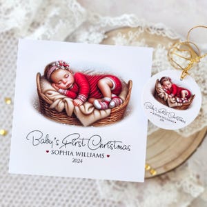 Gepersonaliseerde baby's eerste kerstkaart, 1e kerstcadeau voor babymeisje van mama en papa, gratis personalisatie, een uniek kerstherinnering