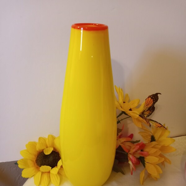 Vtg. Bright Sunflower Yellow Handblown Art Glass Vase with Tango Orange Lip, Made  by FIB, Burton and Burton, GA., 1990s, 11" Tall