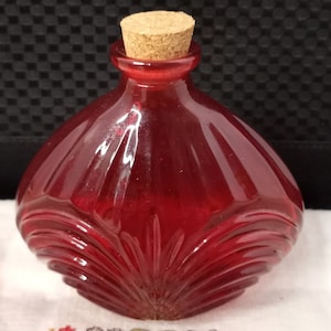 Vintage Art Deco Italian Red Crystal Perfume Bottle: Embossed Vanity Decor