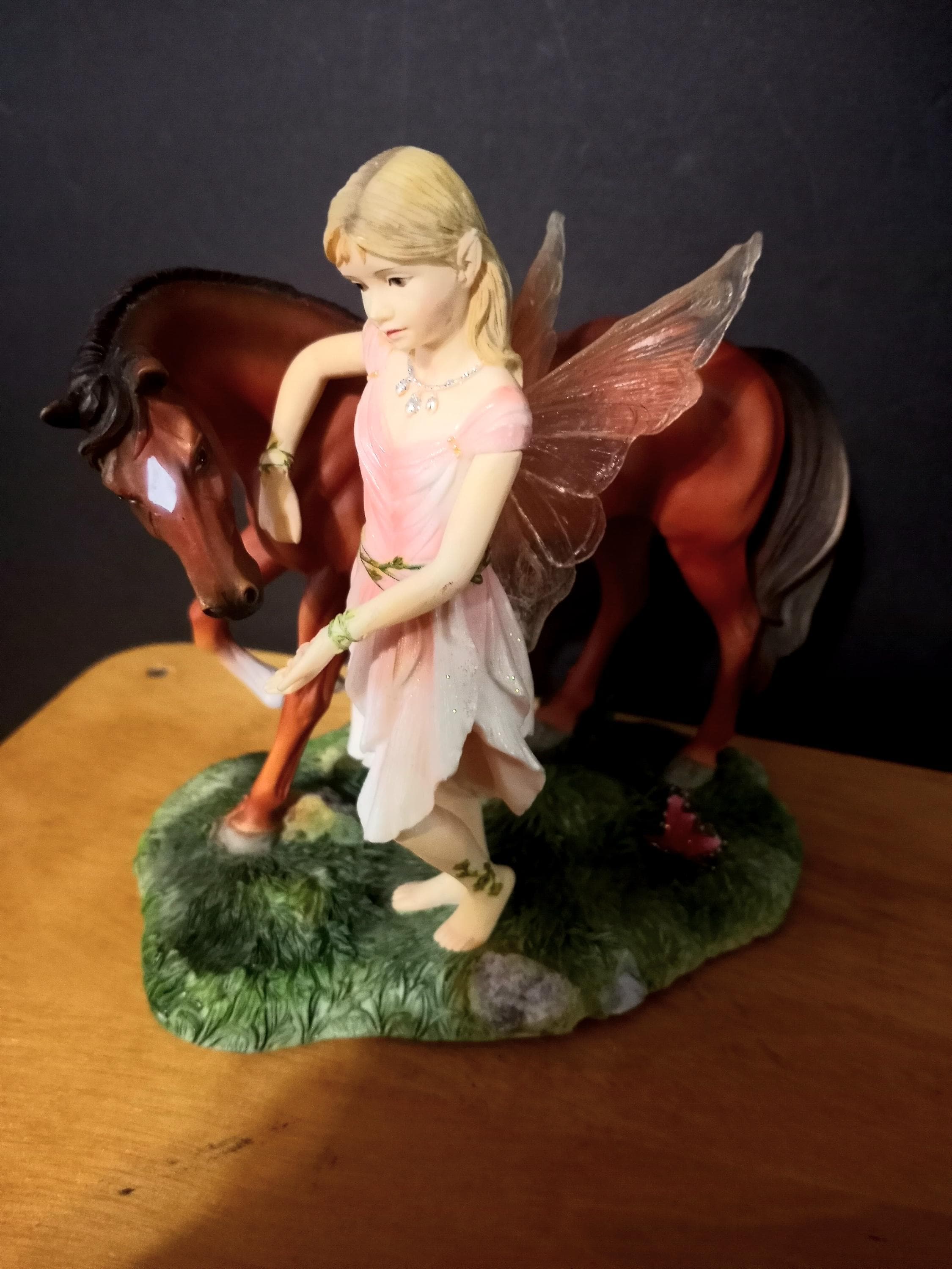 Faerie Glen Figurine: Fairy Girl Feeding Chestnut Horse, Resin