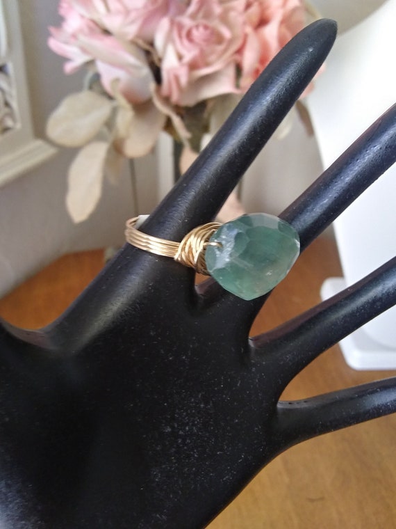 Hand-crafted Vintage Goldfill Wrapped Wire Ring wi