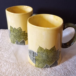 Set of 2 Matching Vtg. Tommy Bahama Yellow and Green Tropical Foliage Ceramic Mugs, Hawaiian Tiki, Tropical Island Style, 1990s