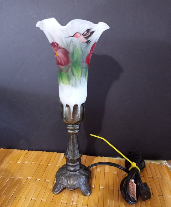 【LILLYさま専用】アンティーク　ガラス鉢　φ30.5cm Vtg Handpainted Lily Lamp, With Red Flowers & Hummingbird on