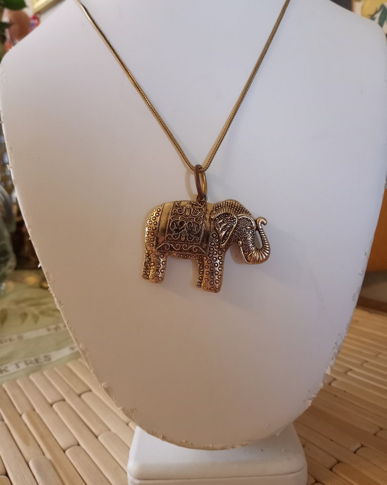 Thai Elephant Pendant Necklace, Goldfill & Goldtone Filigree Style Detail, Long 27 Goldfill Chain, Artisan Made in Thailand, 1980s Chain, image 6