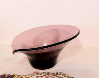 Vintage Viking Glass Amethyst Bowl: MCM Epic Line #1144