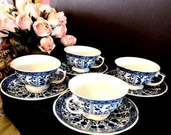 Set of 4 Vintage Japanese Chinoiserie Teacups and Saucers, Blue Floral Porcelain
