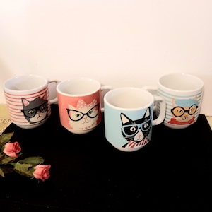 Tazze vintage in ceramica a forma di gatto con bicchieri - Set da 4, anni &#39;80-&#39;90