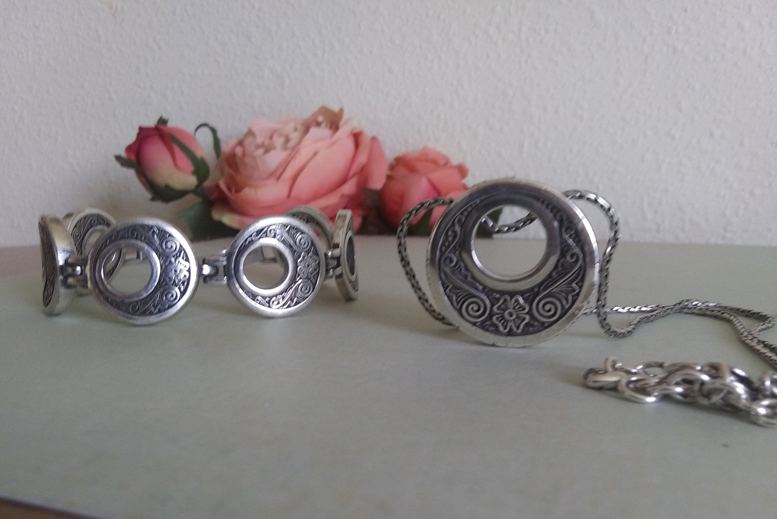 Does brighton jewelry tarnish shop
