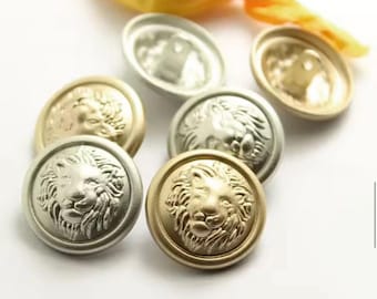 Vintage Lion Head Metal Buttons, Royal Design, Sewing Supplies