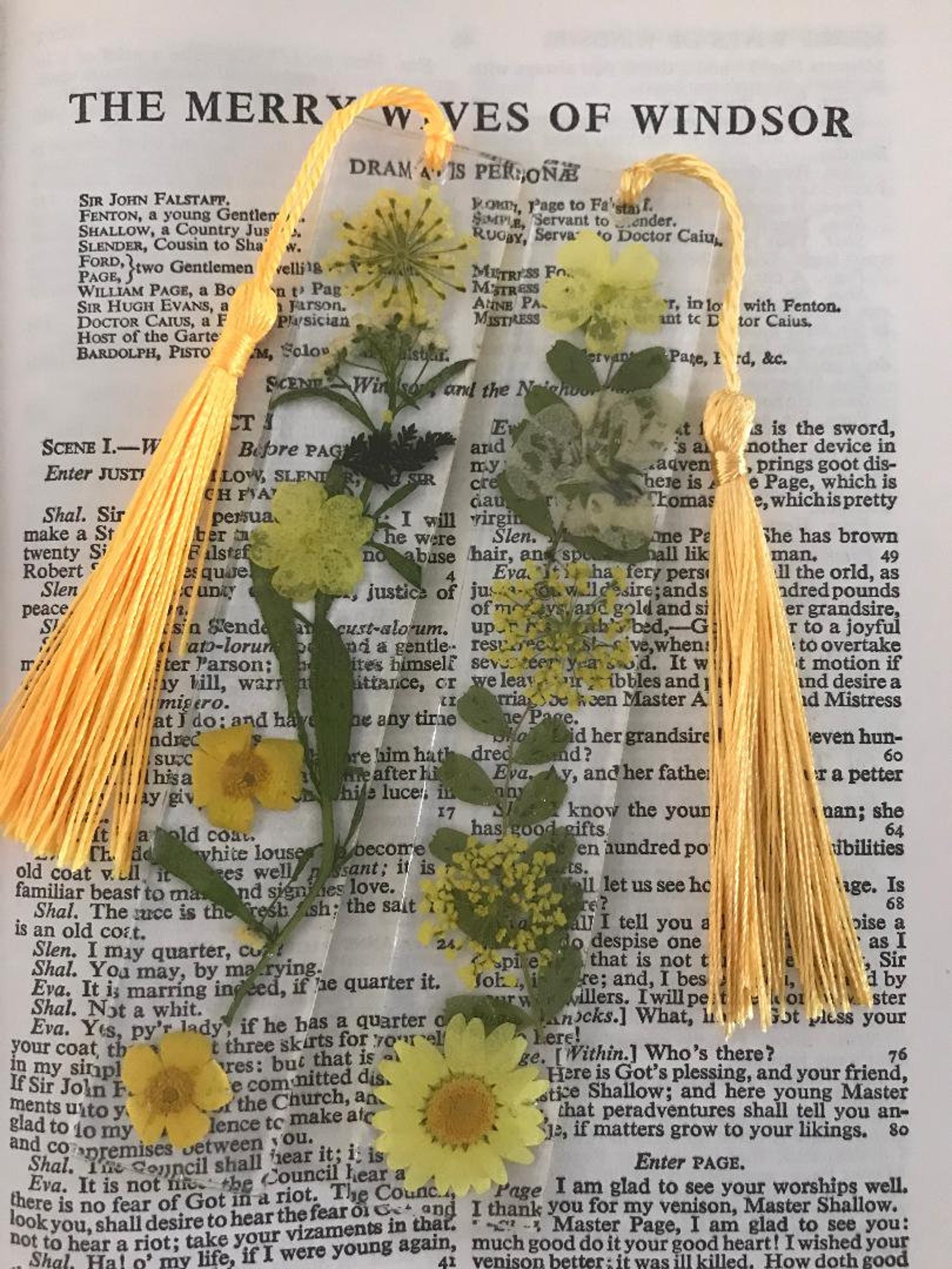 Handmade real dried flowers resin bookmark unique gift Etsy