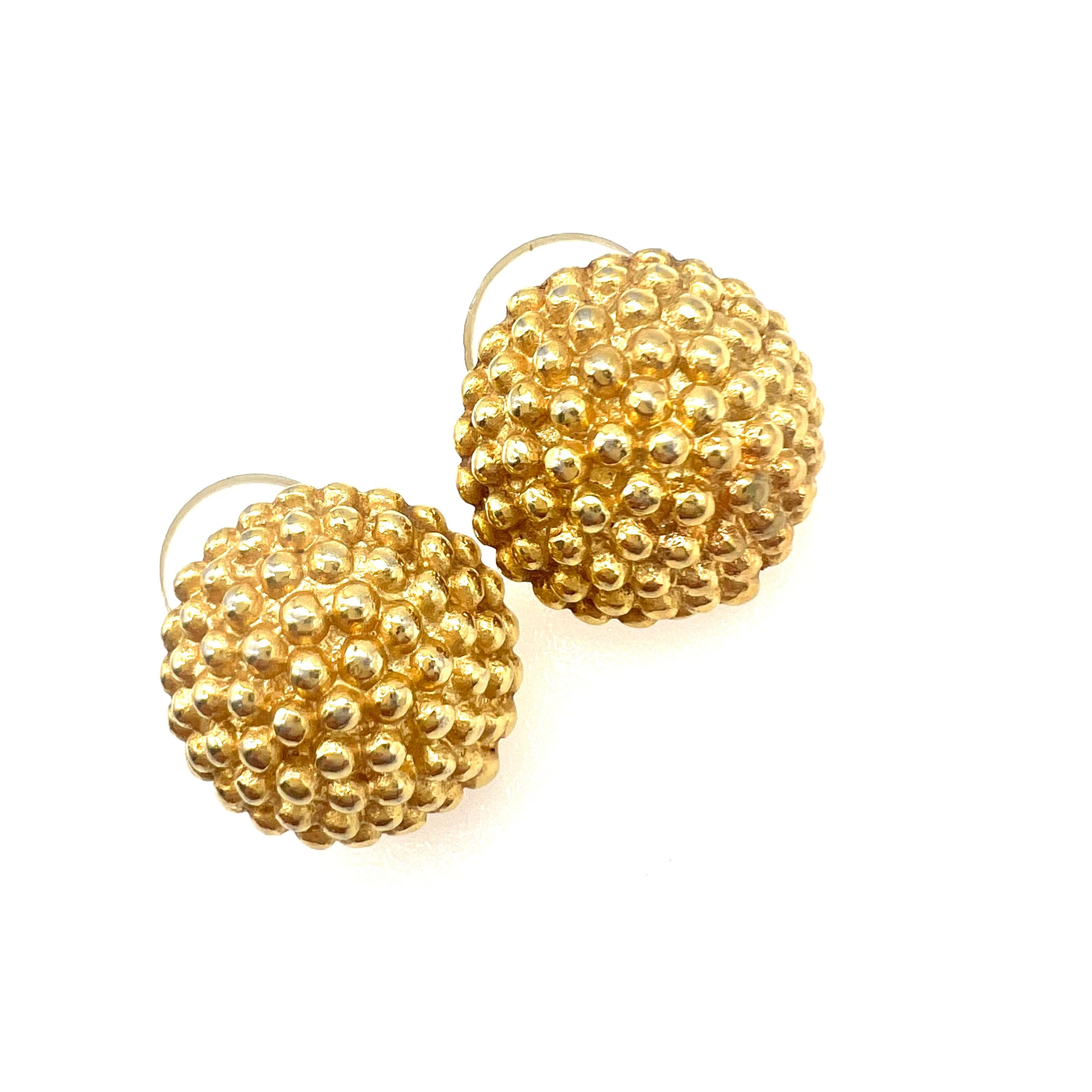 1gm gold - Trendy Thushi tops at Rs 350.00 | Gold Earrings | ID:  2853151018488