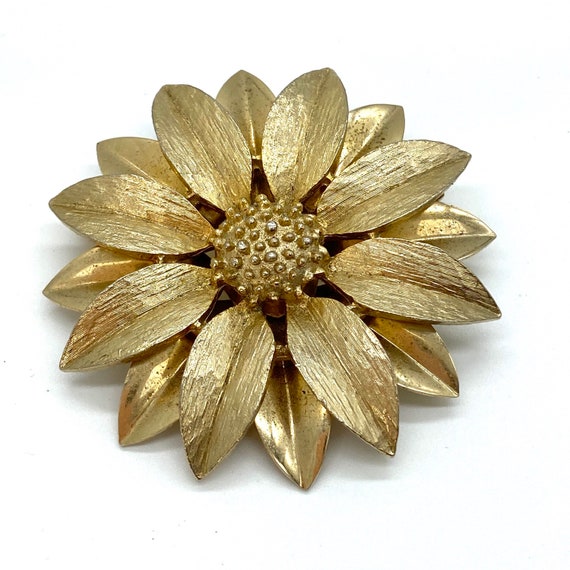 Sarah Coventry Gold Tone Double Petal Layer Flower Brooch in ...