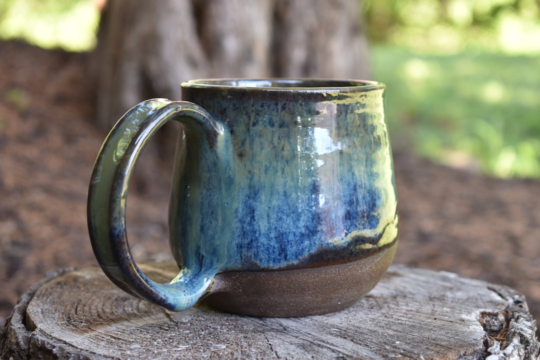 recycled glass wine glasses Aqua Rim Roly Stemless Wine Glass