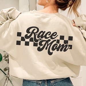 Jemand ist lauter Mund Racing Mama SVG Png, Rennen Mom SVG, Moto Mom SVG Png, Rennen Frau svg, Racing Mama Sublimation geschnitten Datei svg Png, wellig svg