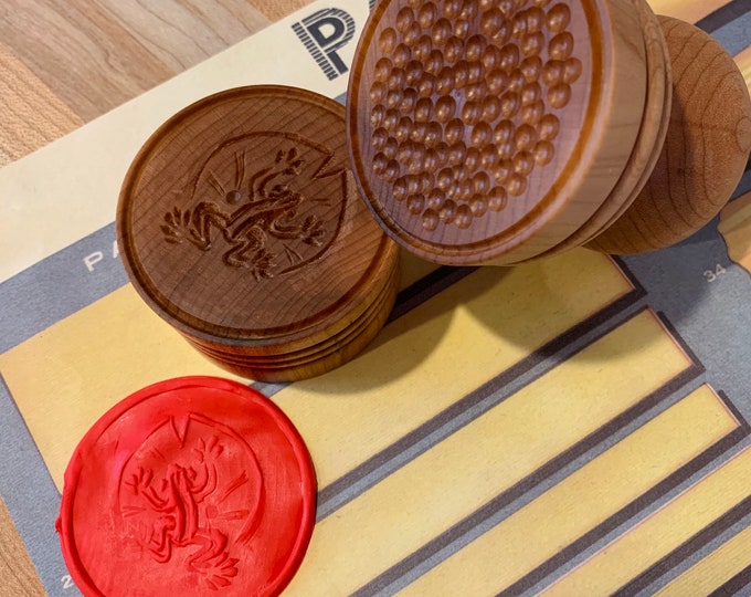 Corzetti pasta stamp, frog, maple