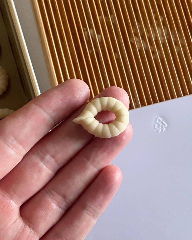 Pasta board set 6pc macaroni trofie gnocchi garganelli image 3