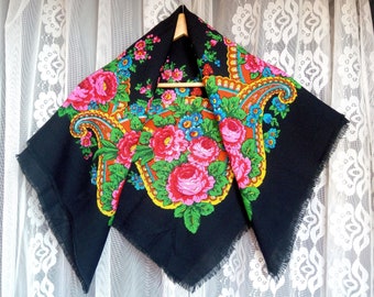 châle vintage en laine noire à motif floral soviétique