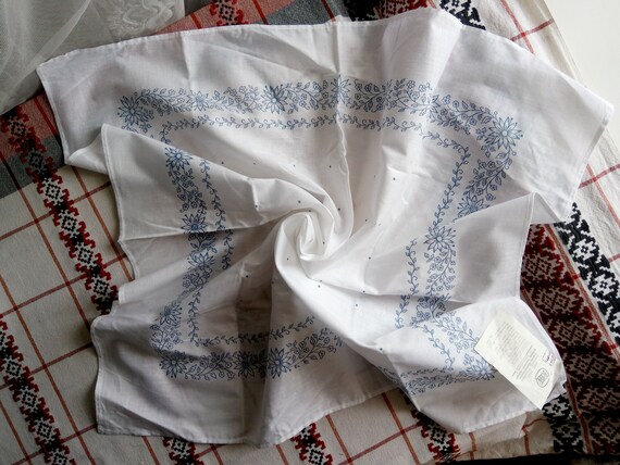 Vintage Thin Cotton Head Scarf / White Floral Head
