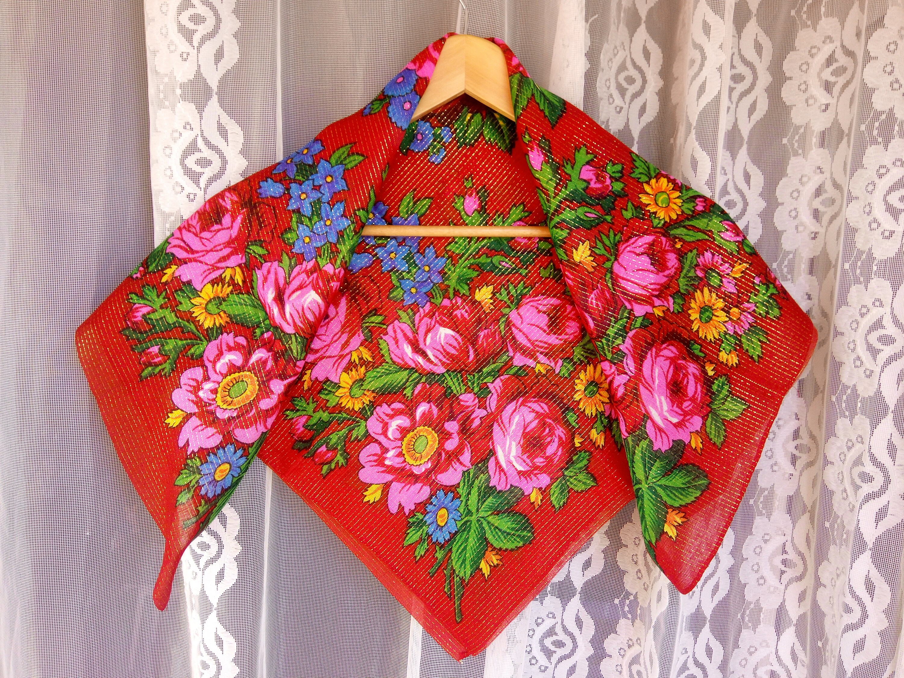 Russian shawl Shawl vintage Lurex Red Folk shawl  Vintage Shawl Boho Traditional Russian Shawl Vintage Flower Shawl 3 old holes SEE PHOTO