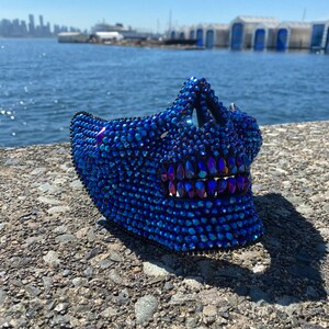 Mörkblå dödskallemask med blå tårar: ansiktsmask, dödskallemask, tårdroppar, kristaller, festival, musikfestival bild 9