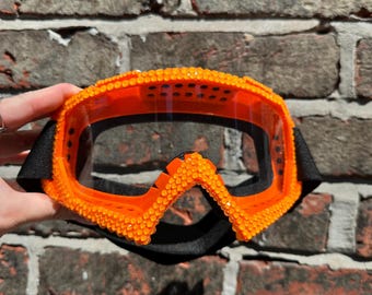 Gafas de sol con cristales de imitación reactivos a los rayos UV de color naranja neón: gafas, Burning Man, snowboard