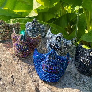 Mörkblå dödskallemask med blå tårar: ansiktsmask, dödskallemask, tårdroppar, kristaller, festival, musikfestival bild 7