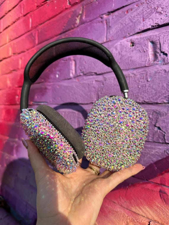 Rhinestone Covers for AirPods Max – Iridescent Sparkle