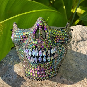 Maschera teschio camaleonte arcobaleno con lacrime: maschera per il viso, maschera teschio, lacrime, cristalli, festival, festival musicale immagine 1