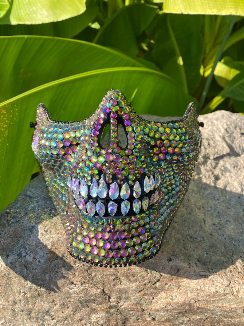 Maschera teschio camaleonte arcobaleno con lacrime: maschera per il viso, maschera teschio, lacrime, cristalli, festival, festival musicale immagine 1