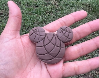 Mickey Concha chocolate Magnet