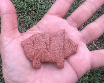 Sculpted Puerquito Magnet