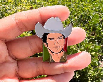 Chalino Emaille Pin